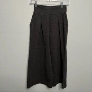 LULULEMON Can You Feel the Pleat Crop in Charcoal Grey
